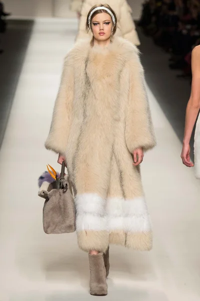 Look 51